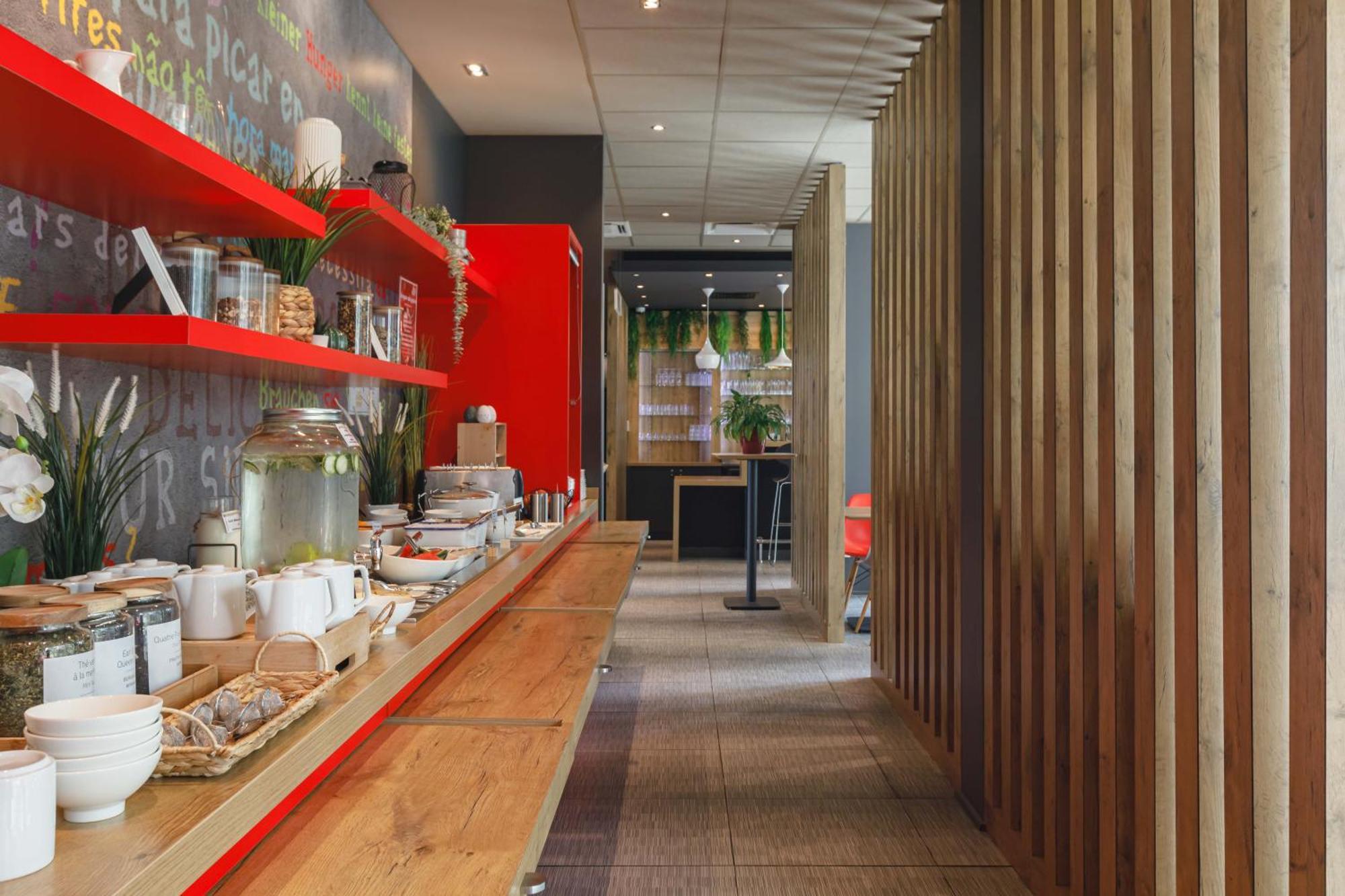 Hotel Ibis Lyon Carre De Soie Vaulx-en-Velin Zewnętrze zdjęcie